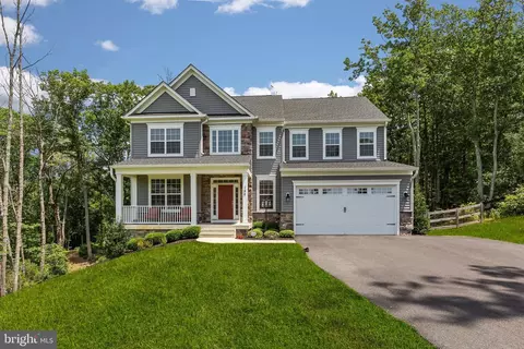 144 Brooke Point Ct, Stafford, VA 22554