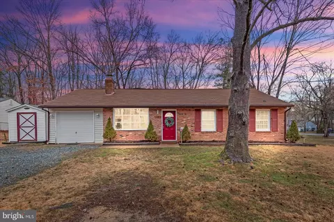 1114 Wythe Ct, Fredericksburg, VA 22405