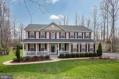 61 Evanston Ct, Stafford, VA 22556