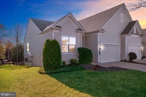 182 Castle Hill Dr, Fredericksburg, VA 22406