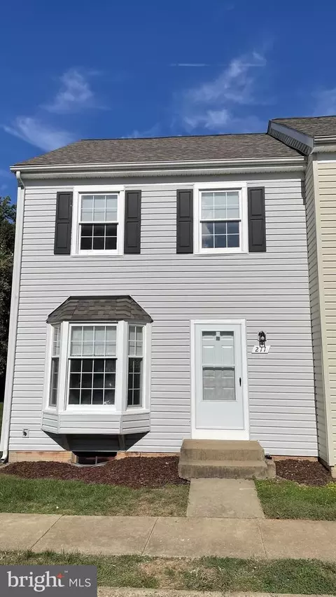 211 Madison Ct #71, Stafford, VA 22556