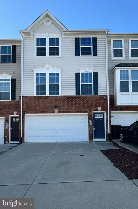 404 Landing Dr, Fredericksburg, VA 22405
