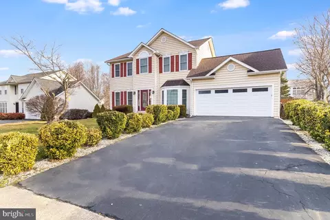 16 Whitestone Dr, Stafford, VA 22556