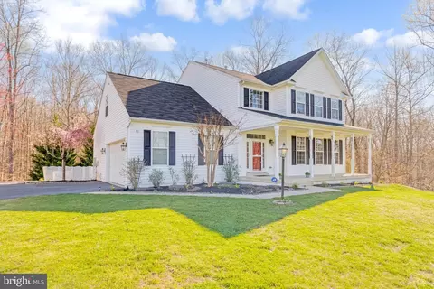 80 Maplewood Dr, Stafford, VA 22554