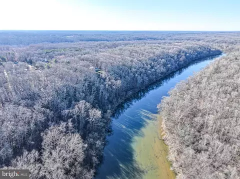 11 River Rdg, Fredericksburg, VA 22406