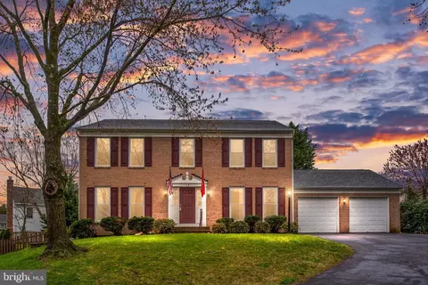 14 Hampshire Ct, Stafford, VA 22554