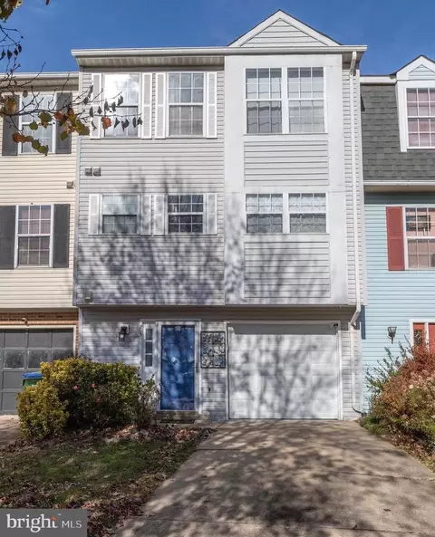 203 Blueridge Ct, Stafford, VA 22554