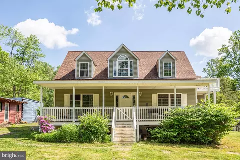 17 Waterfall Ln, Stafford, VA 22554
