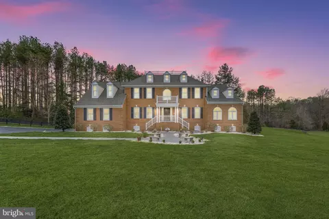 43 Winning Colors Rd, Stafford, VA 22556