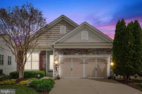 79 Denison St, Fredericksburg, VA 22406