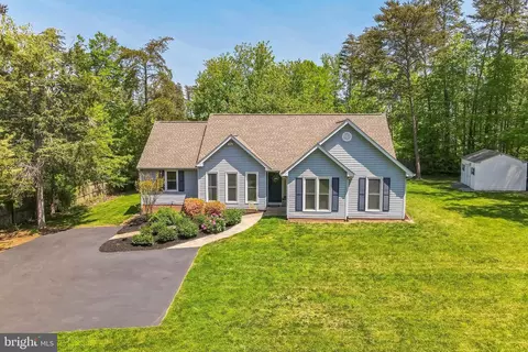 430 Sanford Dr, Fredericksburg, VA 22406