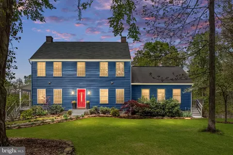 60 River Falls Rd, Fredericksburg, VA 22406