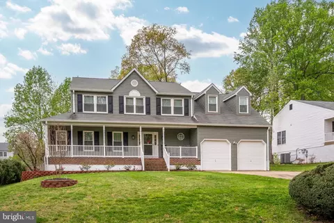 15 Owen St, Stafford, VA 22556