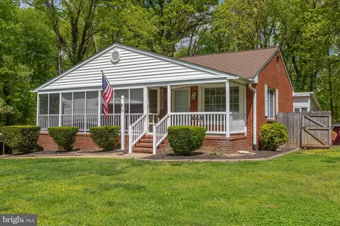 32 Pendleton Rd, Fredericksburg, VA 22405