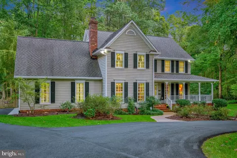 1 Abel Dr, Fredericksburg, VA 22406