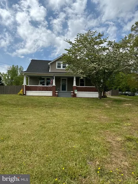 94 Caisson Rd, Fredericksburg, VA 22405