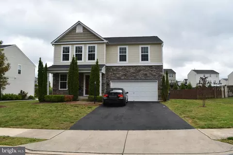 15 Hopkins Branch Way, Fredericksburg, VA 22406