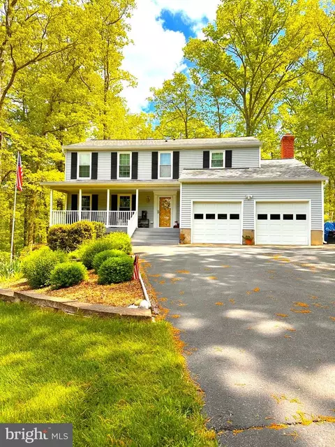 24 Hulvey Dr, Stafford, VA 22556