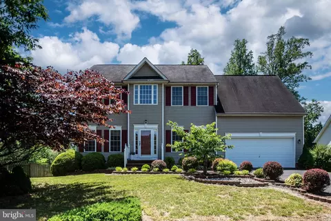 375 Portland Dr, Fredericksburg, VA 22405