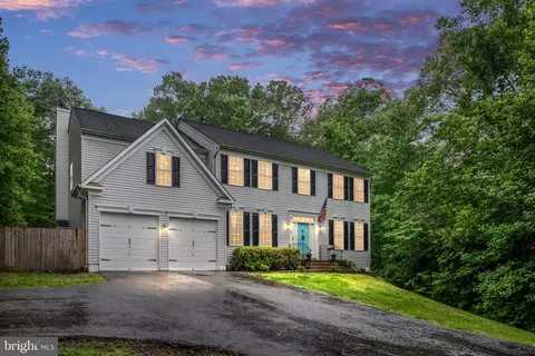 25 Mt Hope Church Rd, Stafford, VA 22554