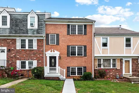 1142 James Madison Cir, Fredericksburg, VA 22405