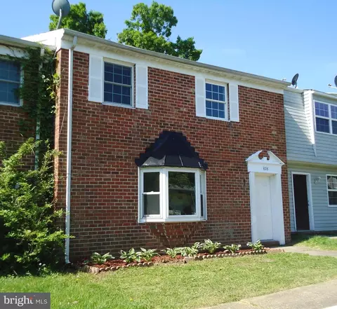808 Bellows Ave, Fredericksburg, VA 22405