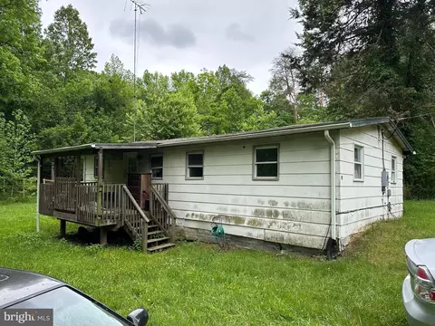 34 Knapp Rd, Stafford, VA 22554