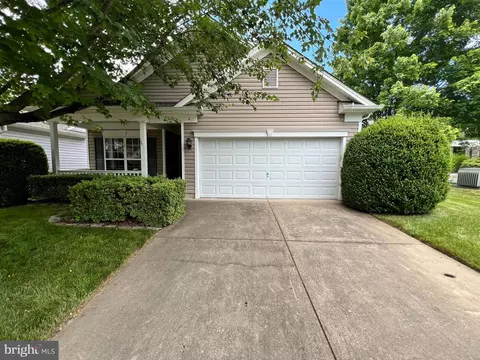 4 Verona Ct, Fredericksburg, VA 22406
