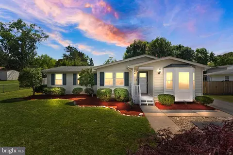 119 Oakridge Dr, Stafford, VA 22556