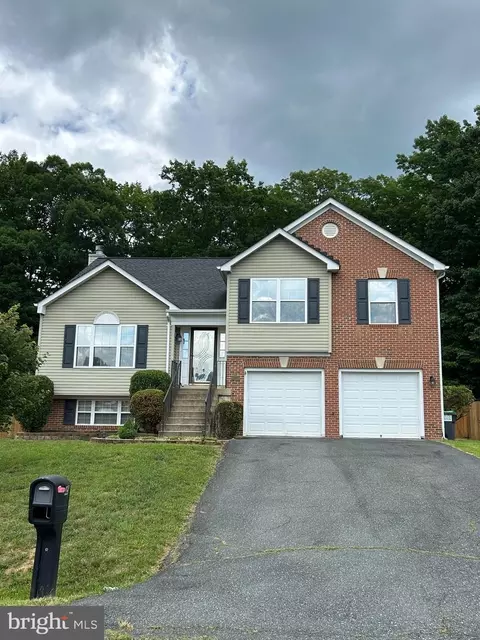 45 Bloomington Ln, Stafford, VA 22554