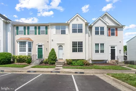 302 Wimbeldon Ct #219, Stafford, VA 22556
