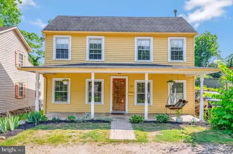 112 Washington St, Fredericksburg, VA 22405