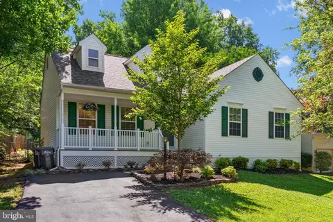 51 Berkshire Dr, Stafford, VA 22554