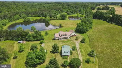 47 Windwhistle Ln, Stafford, VA 22556