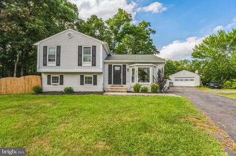 14 Deene Ct, Stafford, VA 22556