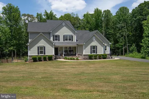 88 Bronco Ln, Fredericksburg, VA 22406