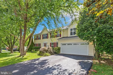 6 Warwick Way, Stafford, VA 22554
