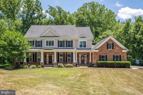 73 Lupine Dr, Stafford, VA 22556