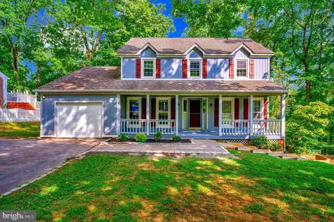 210 Crows Nest Cv, Stafford, VA 22554