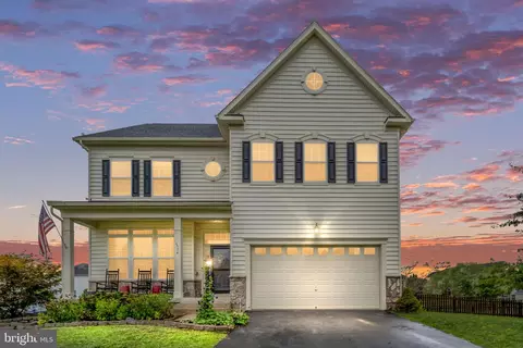 34 Royal Crescent Way, Fredericksburg, VA 22406