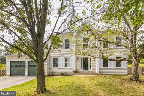 28 Snow Meadow Ln, Stafford, VA 22554