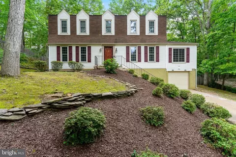 1104 Blackbeard Dr, Stafford, VA 22554
