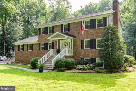 17 Franklin St, Stafford, VA 22556