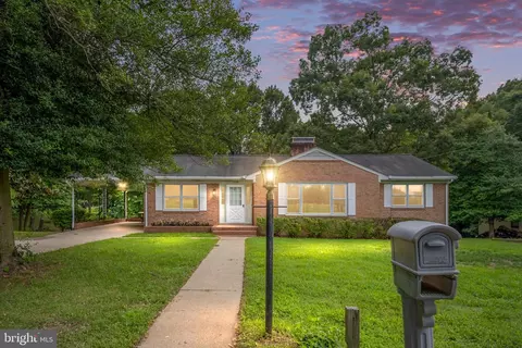 1796 Courthouse Rd, Stafford, VA 22554