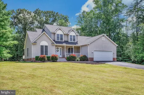 271 Longwood Dr, Stafford, VA 22556