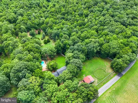 11 King Alfred Way, Fredericksburg, VA 22406