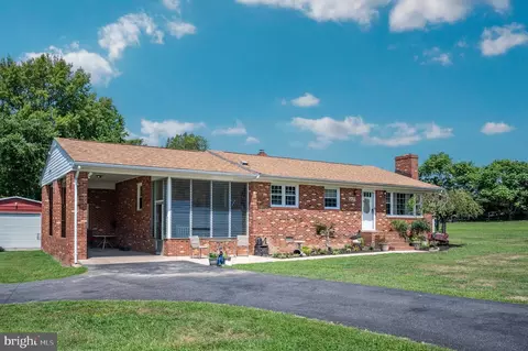 103 Camp Selden Rd, Fredericksburg, VA 22405