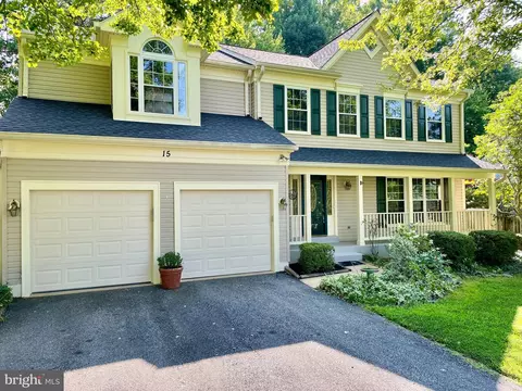 15 Savannah Ct, Stafford, VA 22554