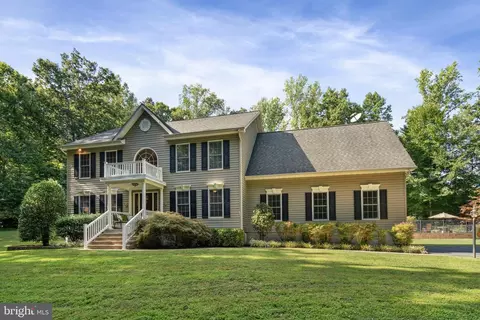 61 Red Hill Dr, Stafford, VA 22556