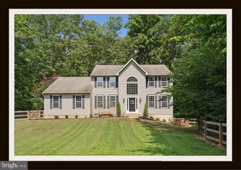 70 Coakley Ln, Fredericksburg, VA 22406